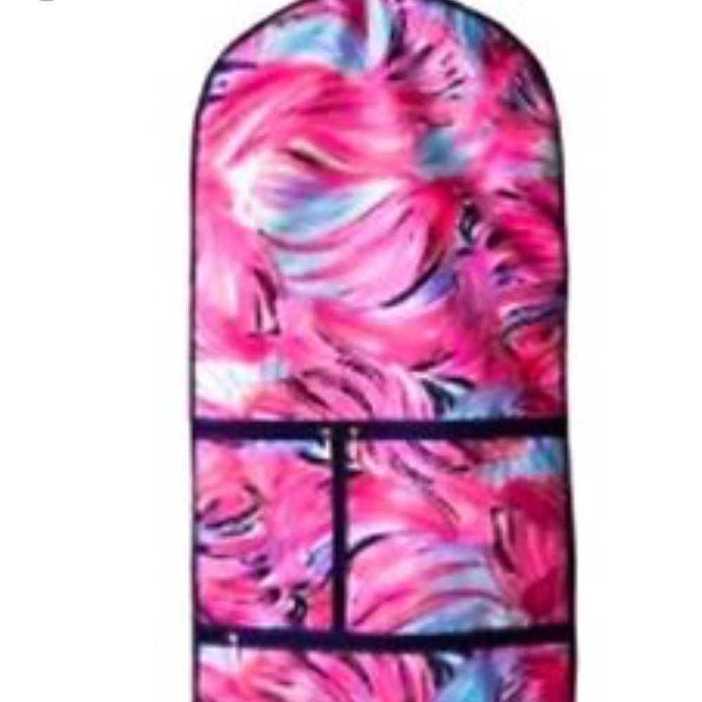 Lilly pulitzer garment bag. New in bag